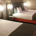 Hotel Timhotel Invalides Eiffel Paris