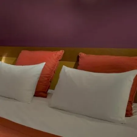 Timhotel Invalides Eiffel Hotel 3*