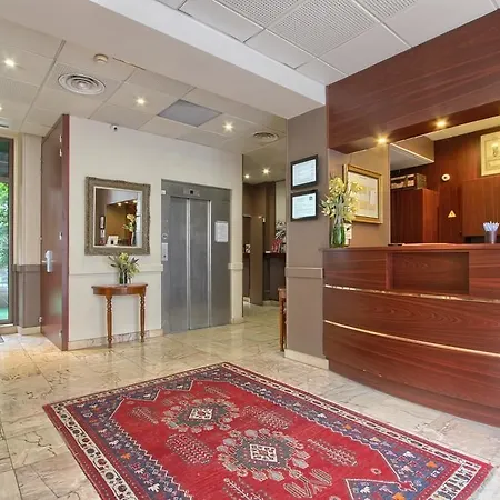 Timhotel Invalides Eiffel 3*