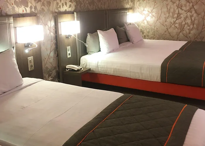 Hotel Timhotel Invalides Eiffel Parigi