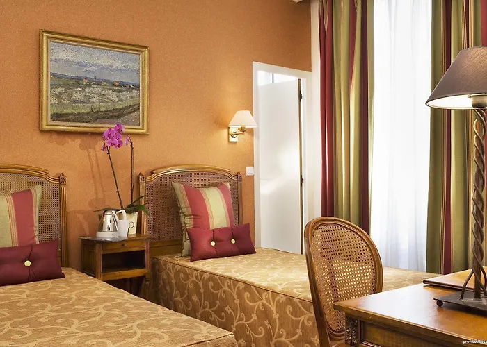 호텔 Timhotel Invalides Eiffel 3*