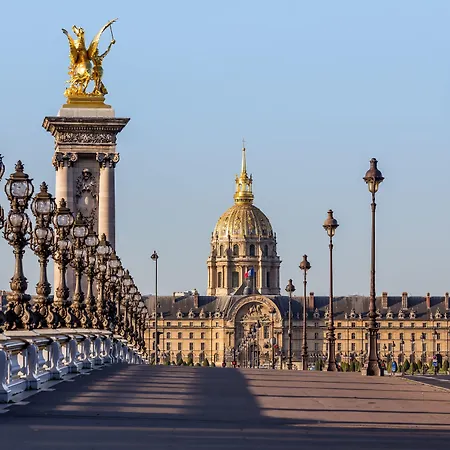 Timhotel Invalides Eiffel 3*