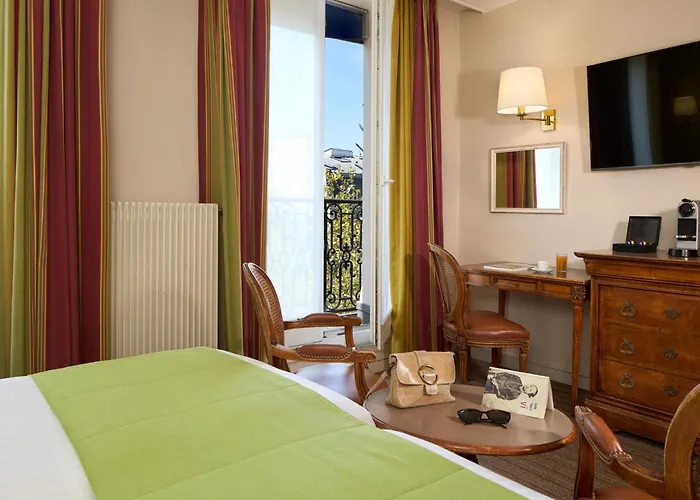 Timhotel Invalides Eiffel 3* Paris