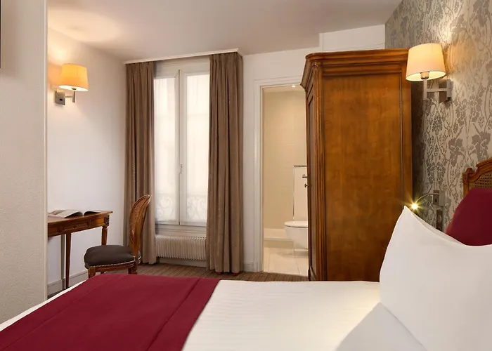 Hotel Timhotel Invalides Eiffel Paris