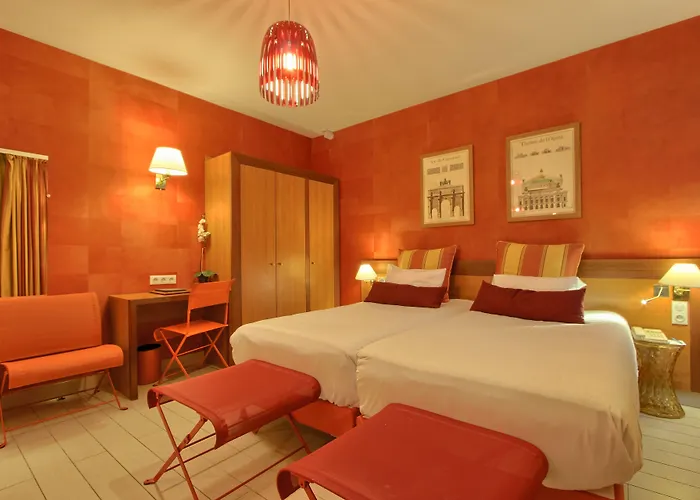 Timhotel Invalides Eiffel 3*