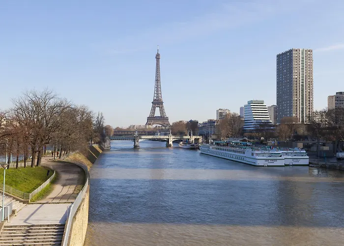 Timhotel Invalides Eiffel 3* Paris