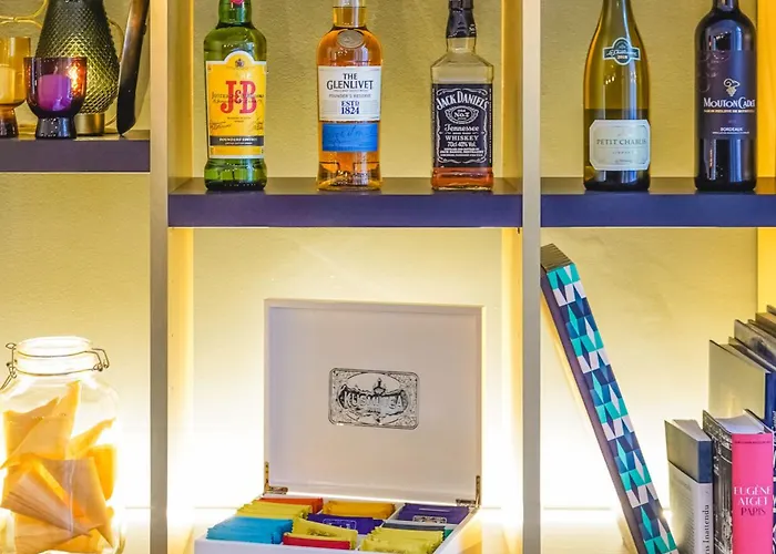 Timhotel Invalides Eiffel Hotel 3*