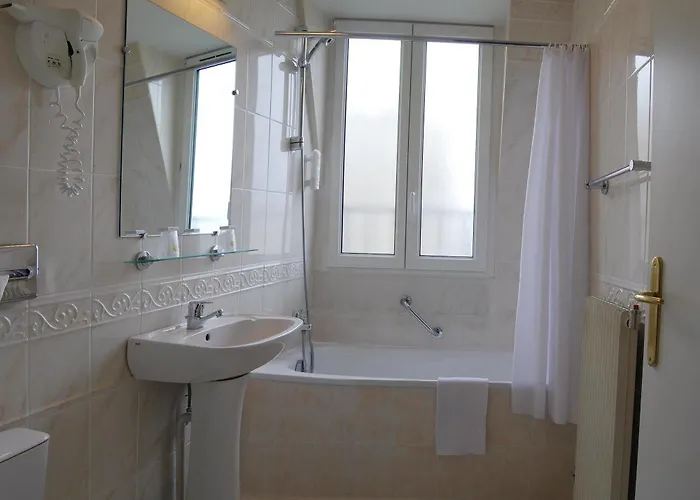 Timhotel Invalides Eiffel 酒店